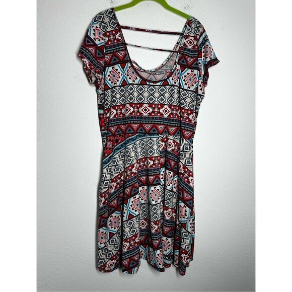 Bobbie Brooks Womens Dress Plus Size 1X Red Multi Geometric Strap Back - Picture 3 of 11